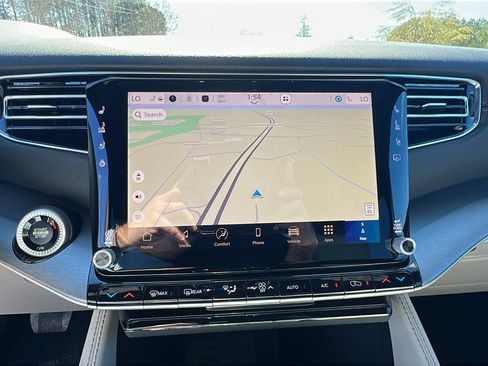 New 2026 Jeep Grand Wagoneer 2WD image 27