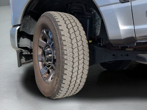 Certified 2024 Ford F250 Lariat w/ Lariat Ultimate Package image 65