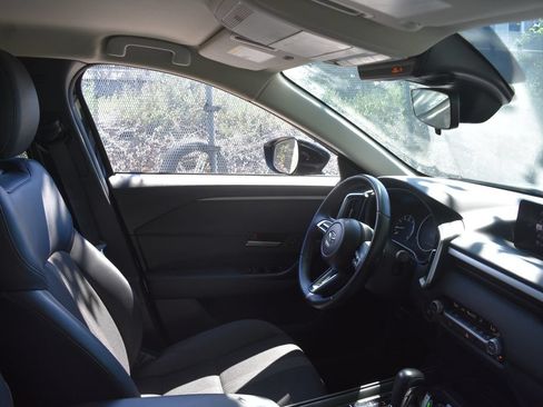 Used 2025 MAZDA CX-50 AWD 2.5 S w/ Preferred Package image 19