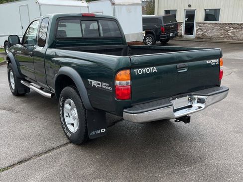 Used 2002 Toyota Tacoma 4x4 Xtracab V6 image 9