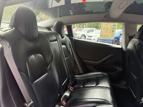 Used 2018 Tesla Model 3 Mid Range RWD image 27
