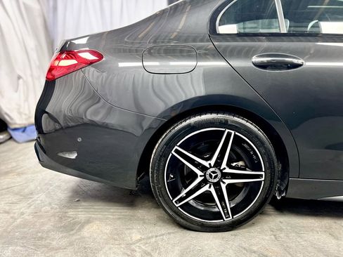 Used 2023 Mercedes-Benz C 300 4MATIC Sedan image 12