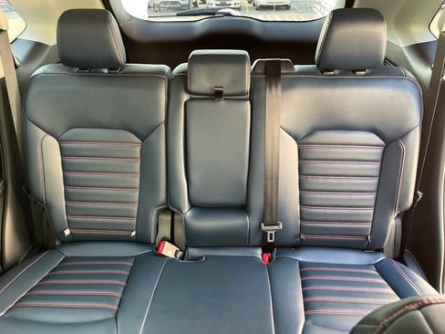 Used 2024 Ford Edge SEL w/ Sport Appearance Package AWD/4WD image 27