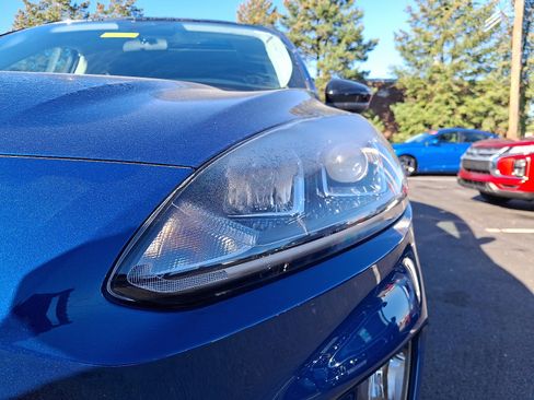 Used 2022 Ford Escape SEL w/ SEL Stealth AWD Package image 9