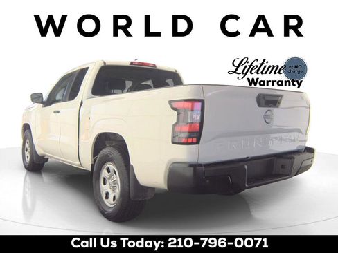 Used 2024 Nissan Frontier S w/ Technology Package RWD image 3