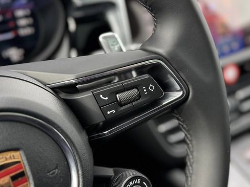 New 2026 Porsche Macan image 19