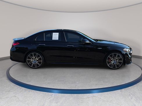 Used 2026 Mercedes-Benz C 43 AMG 4MATIC Sedan image 4