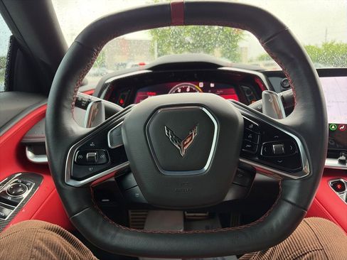 Used 2021 Chevrolet Corvette Stingray Preferred Cpe w/ Z51 Performance Package RWD image 19