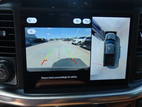 Used 2025 Ford F150 King Ranch w/ FX4 Off-Road Package image 31