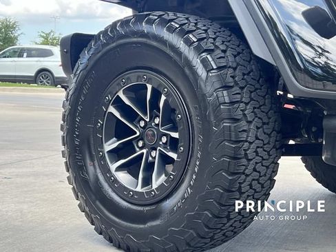 Used 2026 Jeep Wrangler Unlimited Rubicon AWD/4WD image 7