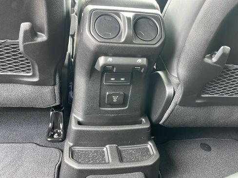 New 2026 Jeep Wrangler Unlimited Rubicon 392 w/ Quick Order Package 27X Moab AWD/4WD image 28