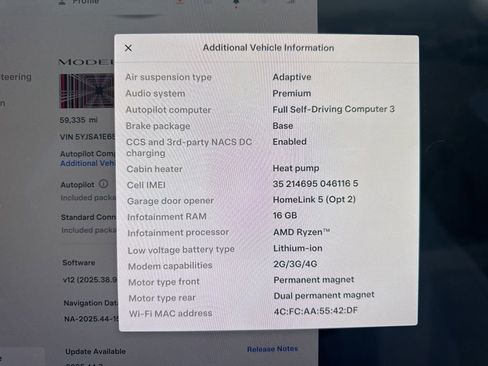 Used 2022 Tesla Model S Plaid image 24