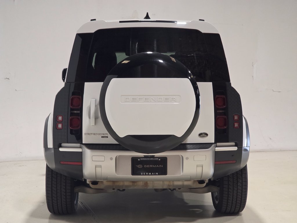 Used 2023 Land Rover Defender 110 SE AWD/4WD image 6