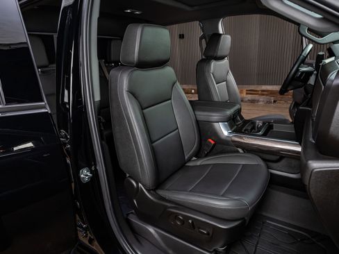 Used 2025 Chevrolet Silverado 2500 LTZ w/ LTZ Plus Package image 30