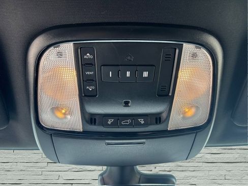 Used 2024 Dodge Durango R/T AWD/4WD image 19