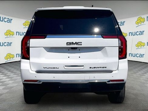 Used 2025 GMC Yukon XL Elevation w/ Elevation Premium Package AWD/4WD image 5