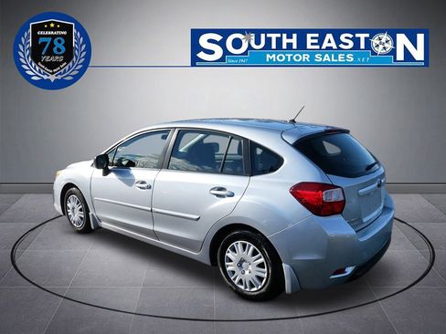 Used 2012 Subaru Impreza 2.0i image 5