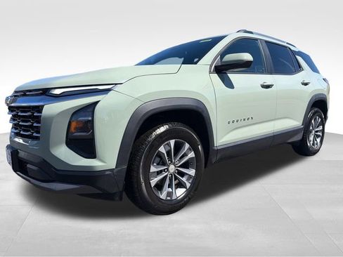 Used 2025 Chevrolet Equinox LT w/ Convenience Package II image 1