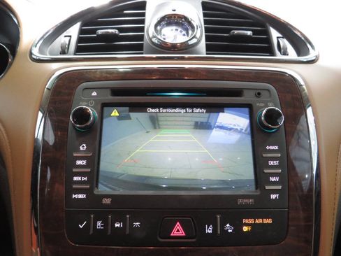 Used 2017 Buick Enclave Premium w/ Enclave Sport Touring Edition FWD image 23