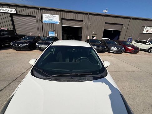 Used 2014 Kia Rio LX w/ Power Package image 32