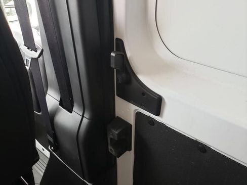 Used 2025 RAM ProMaster 1500 w/ Convenience Group FWD image 30