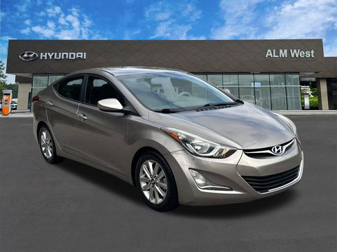 Used 2015 Hyundai Elantra SE w/ Option Group 02 image 3