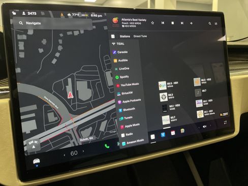 Used 2022 Tesla Model S Plaid image 36