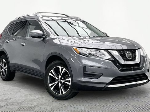 Used 2020 Nissan Rogue SV w/ Premium Package AWD/4WD image 12