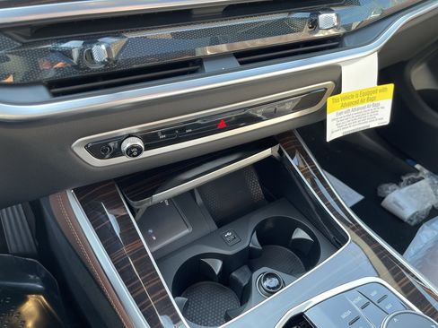 New 2026 BMW X5 xDrive40i image 8