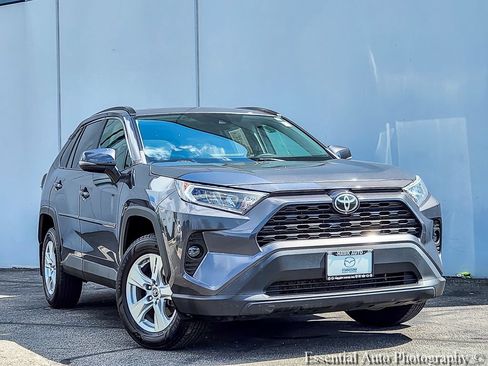 Used 2019 Toyota RAV4 XLE w/ All Weather Liner Package AWD/4WD image 1
