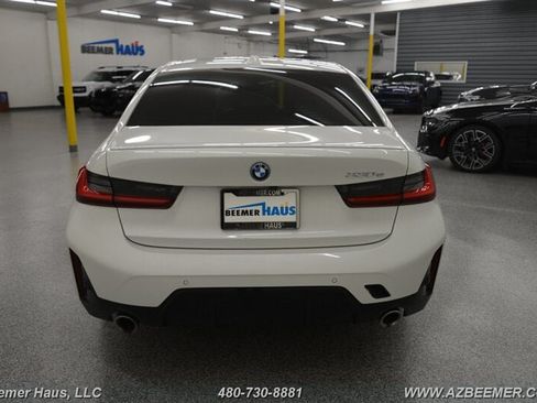 Used 2023 BMW 330e w/ M Sport Package RWD image 12