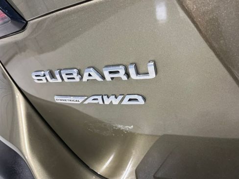 Used 2024 Subaru Outback Premium w/ Popular Package #1A AWD/4WD image 37