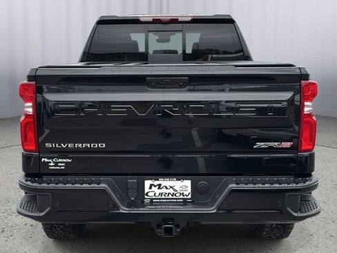 Used 2024 Chevrolet Silverado 1500 ZR2 w/ Technology Package image 4