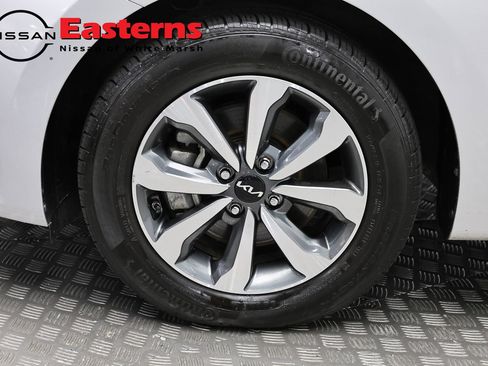 Used 2023 Kia Rio S w/ Technology Package FWD image 31
