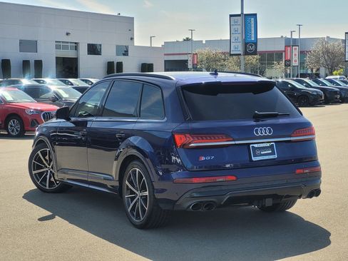 Used 2020 Audi SQ7 Prestige w/ S Sport Package image 7