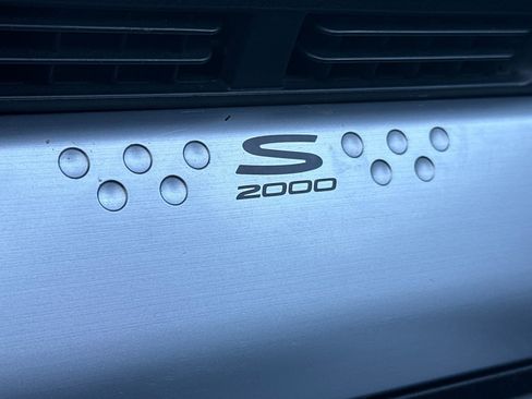 Used 2004 Honda S2000 image 45