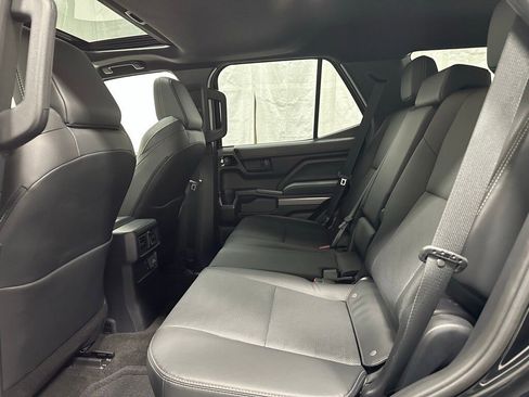 Used 2025 Toyota 4Runner TRD Off-Road Premium image 47