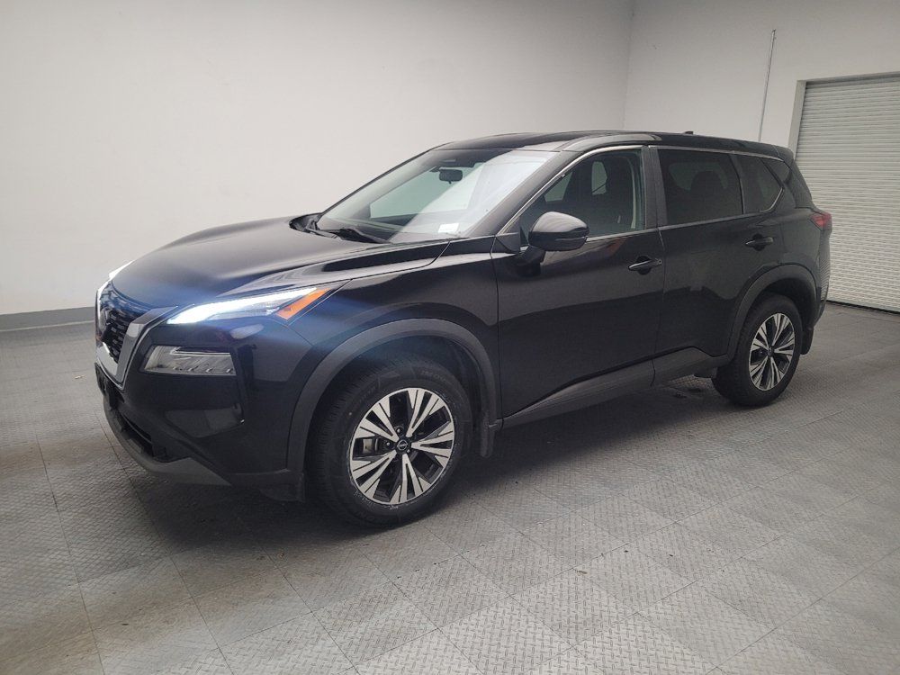 Used 2023 Nissan Rogue SV FWD image 2