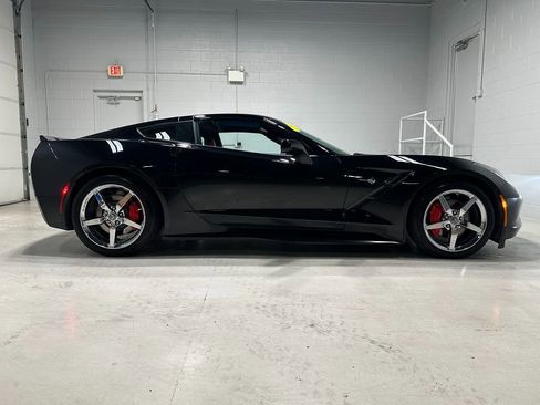 Used 2014 Chevrolet Corvette Stingray Coupe w/ 3LT Preferred Equipment Group RWD image 2