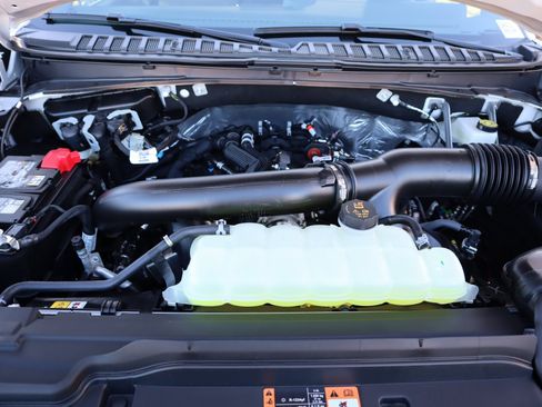 New 2025 Ford Expedition Tremor image 24