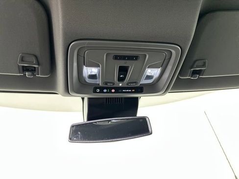 Used 2025 Chevrolet Silverado 2500 LT w/ Z71 Chrome Sport Edition image 29