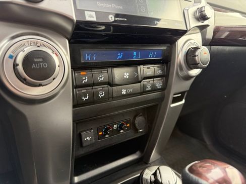 Used 2021 Toyota 4Runner Limited image 15