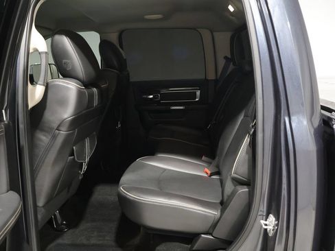 Used 2015 RAM 1500 Limited AWD/4WD image 23