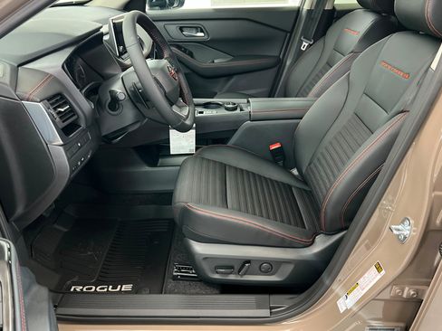New 2026 Nissan Rogue SV image 17