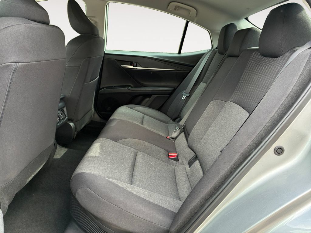 Used 2025 Toyota Camry LE FWD image 13