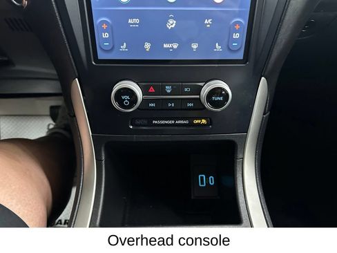 Used 2023 Ford Edge SEL AWD/4WD image 49