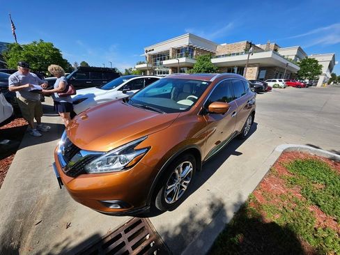 Used 2015 Nissan Murano Platinum w/ Platinum Technology Package AWD/4WD image 1