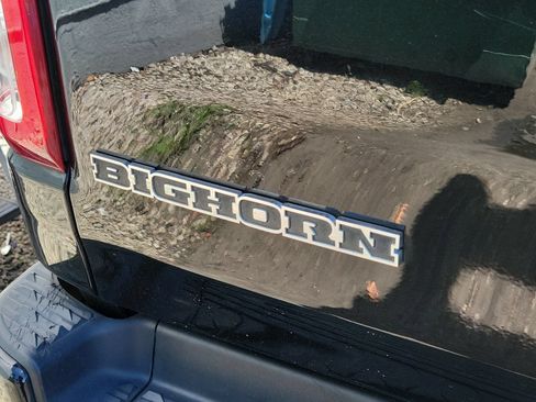 Used 2020 RAM 1500 Big Horn AWD/4WD image 7
