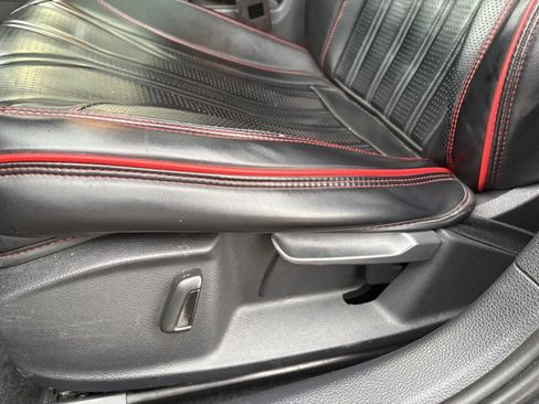 Used 2019 Volkswagen Golf SE w/ Driver Assistance Package image 13