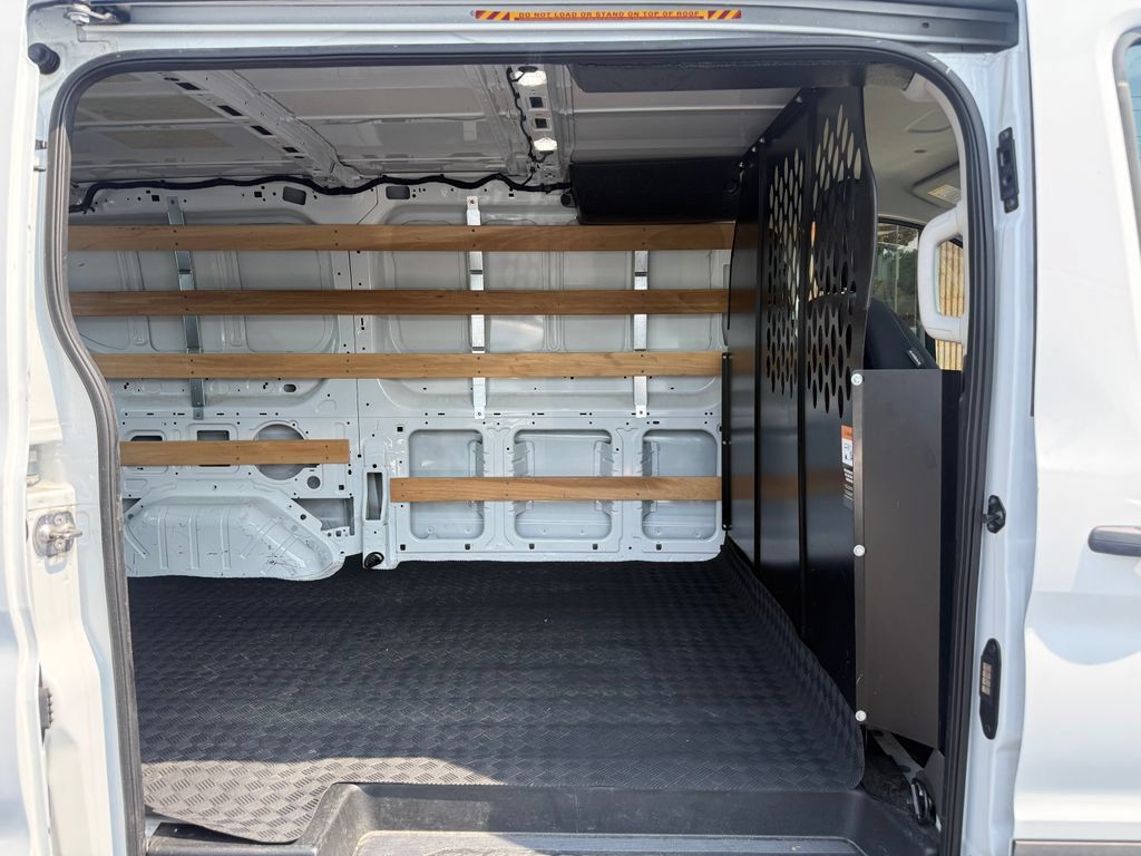 Used 2025 Ford Transit 250 Low Roof w/ Exterior Upgrade Package RWD image 17